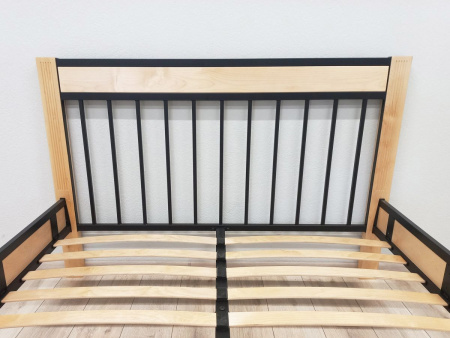 Кровать АГАТА КМД 36 160*200 черный/натуральный (с основанием)